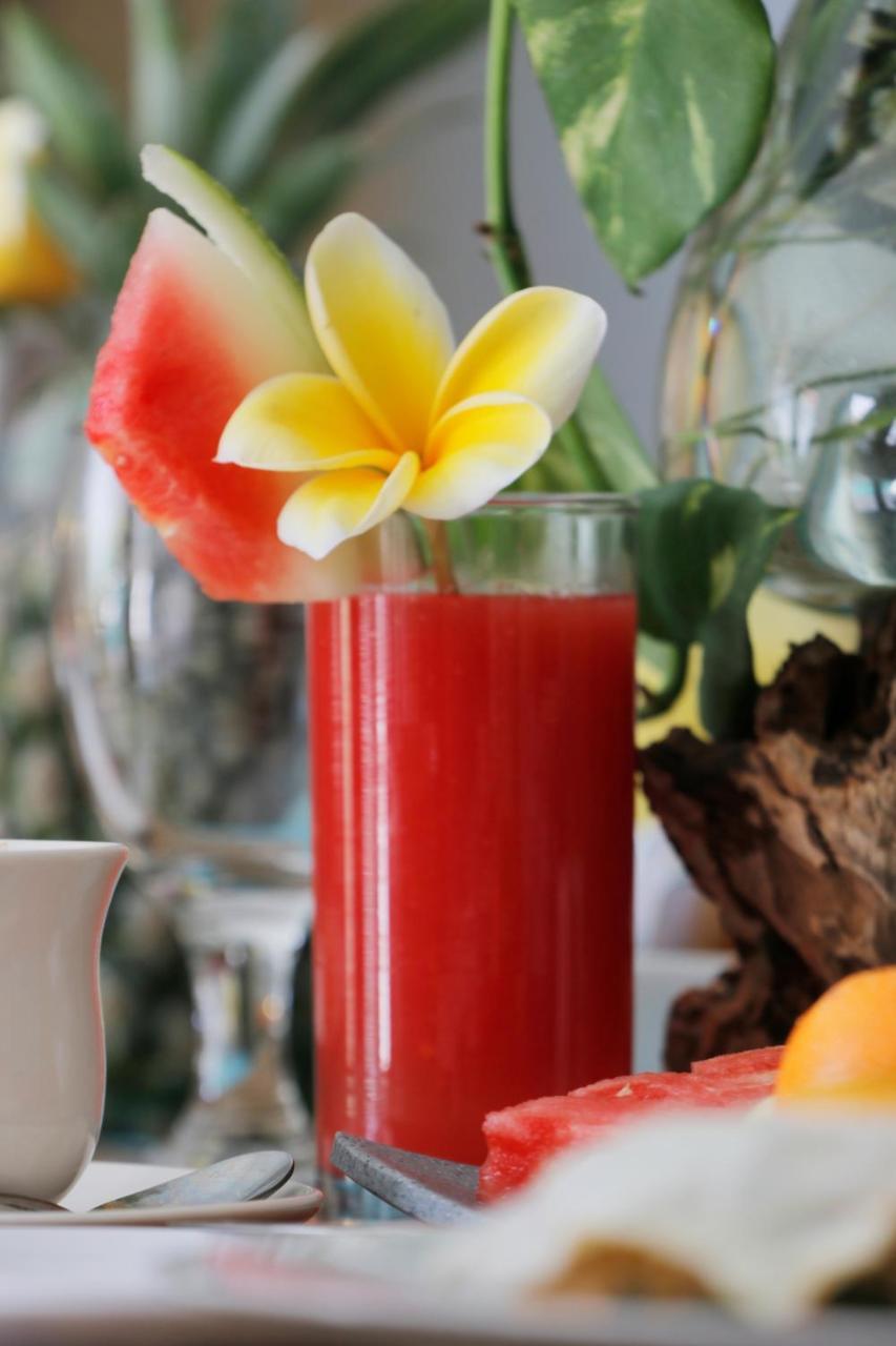 Sudha Bali Baik-baik Villa Seminyak